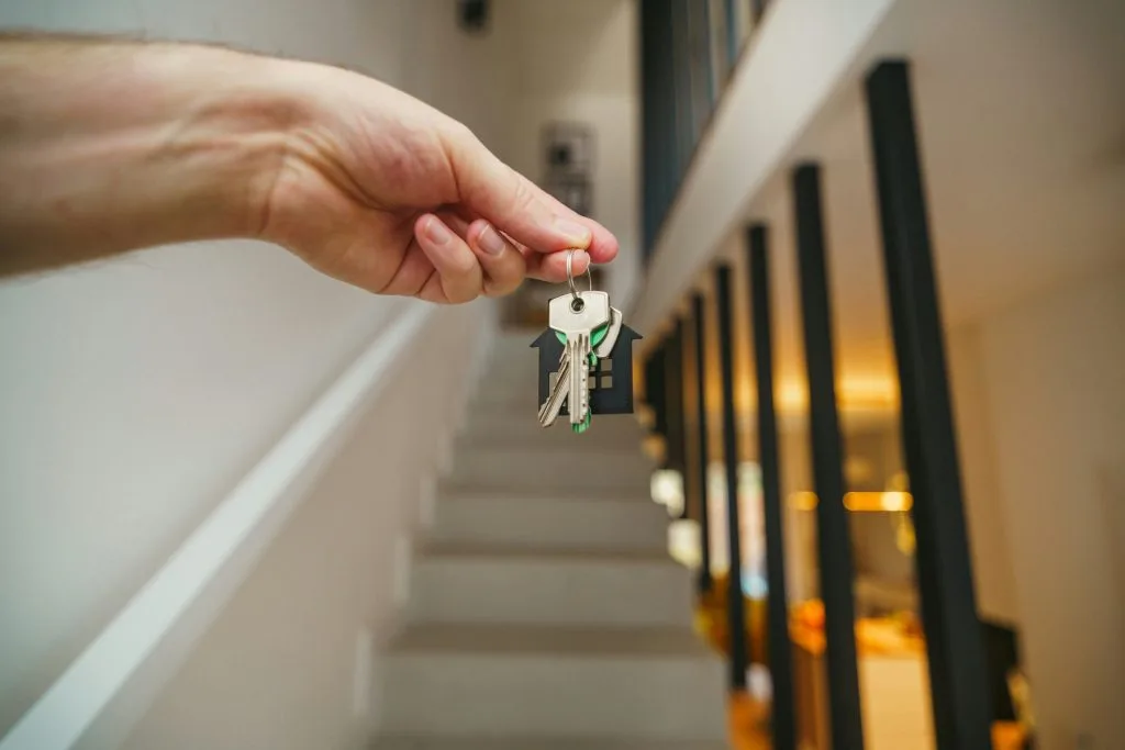 image showing tenant paying rent using credit card